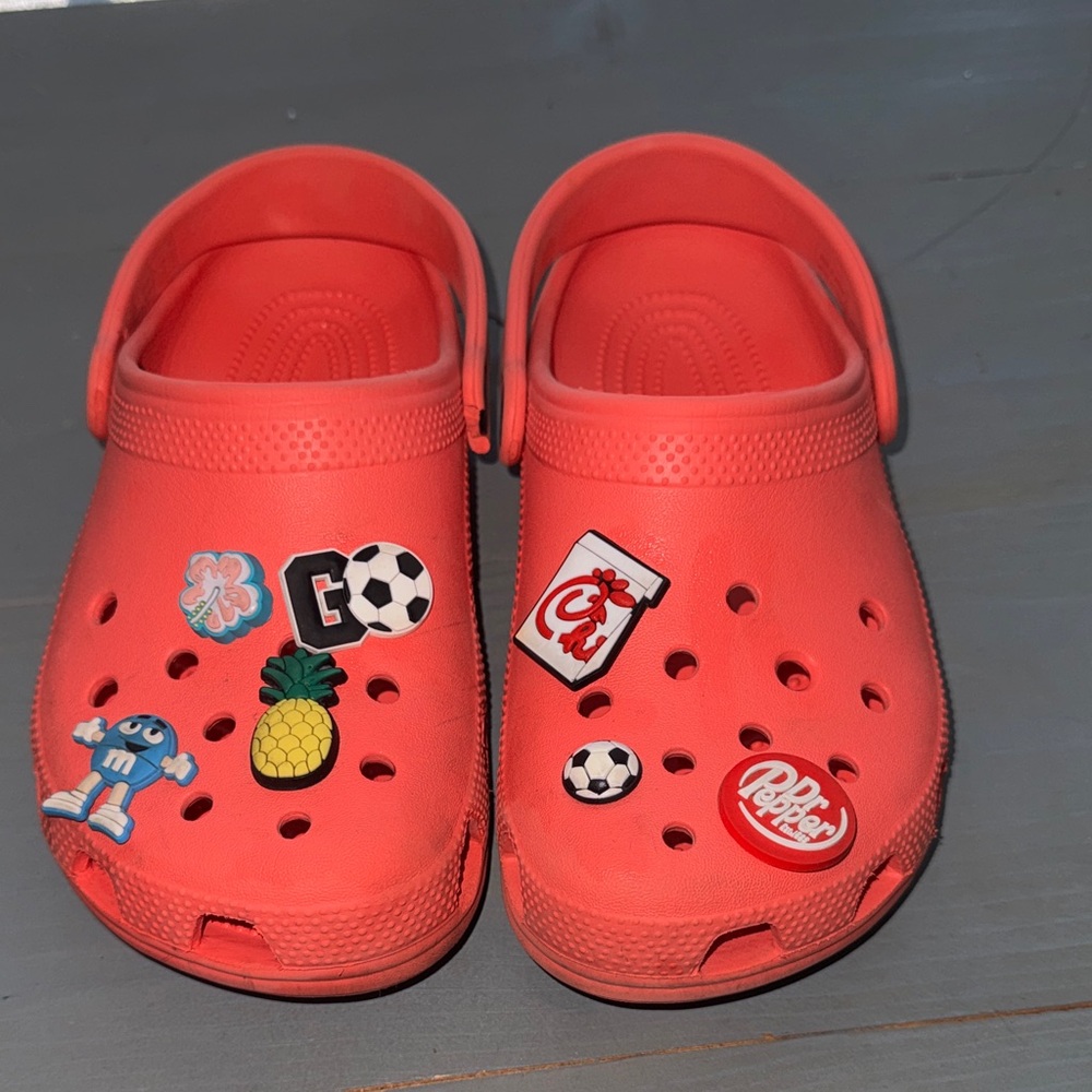 CROCS Kids Coral Slippers with Fun Charms